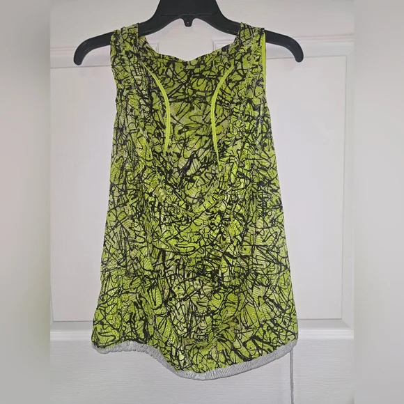 Zumba Fitness Pink and Black Tank Top - Picture 6 of 7